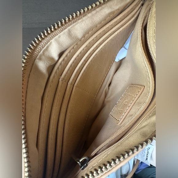 Joy Susan Wristlet Crossbody NWOT pastel spring summer fall - Picture 3 of 4